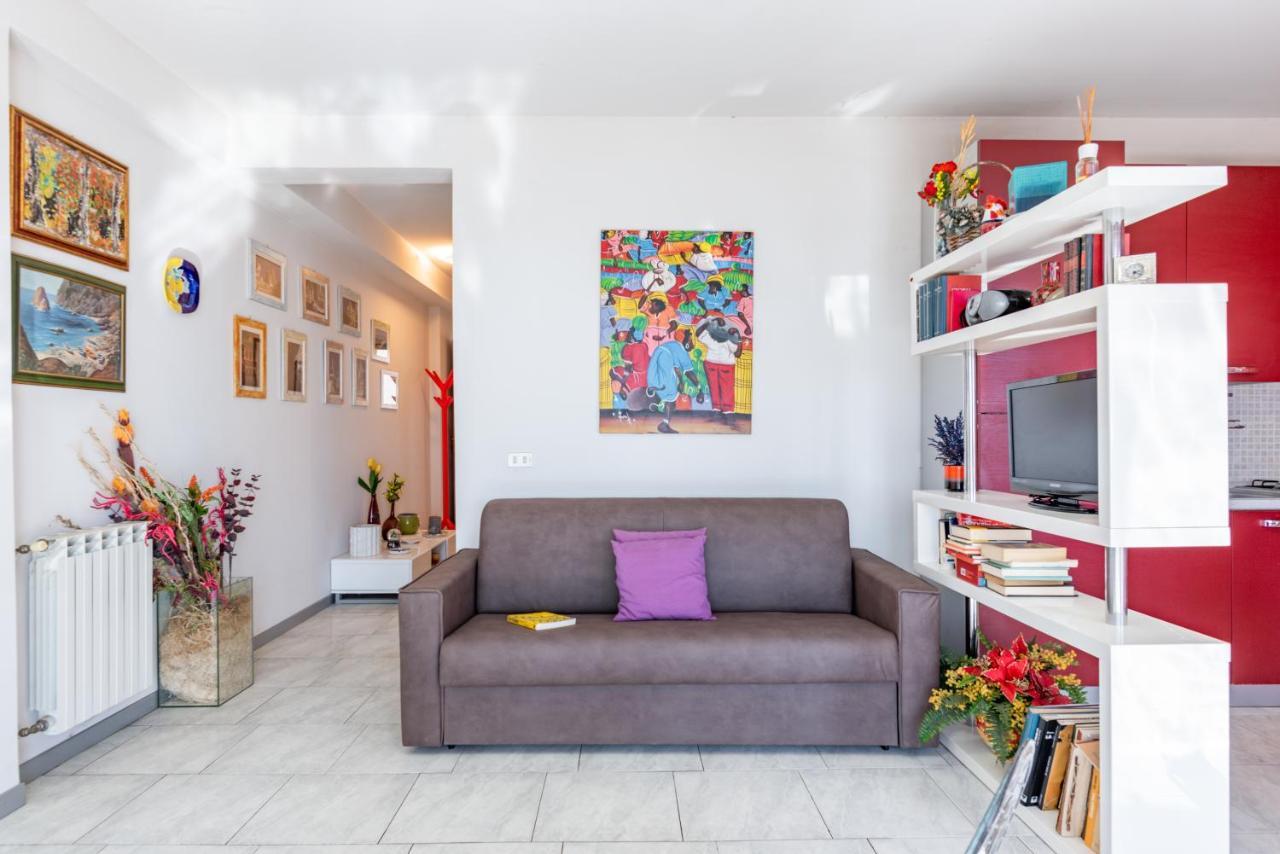 אצ'י קסטלו Castello Normanno Modern Sea View Apartment מראה חיצוני תמונה